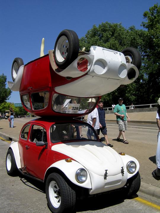 Wacky+colorful+vehicles+move+slowly+along+the+parade+route+during+the+Art+Car+Parade+in+Houston%2C+Texas.+%28Larry+Bleiberg%2FDallas+Morning+News%2FMCT%29